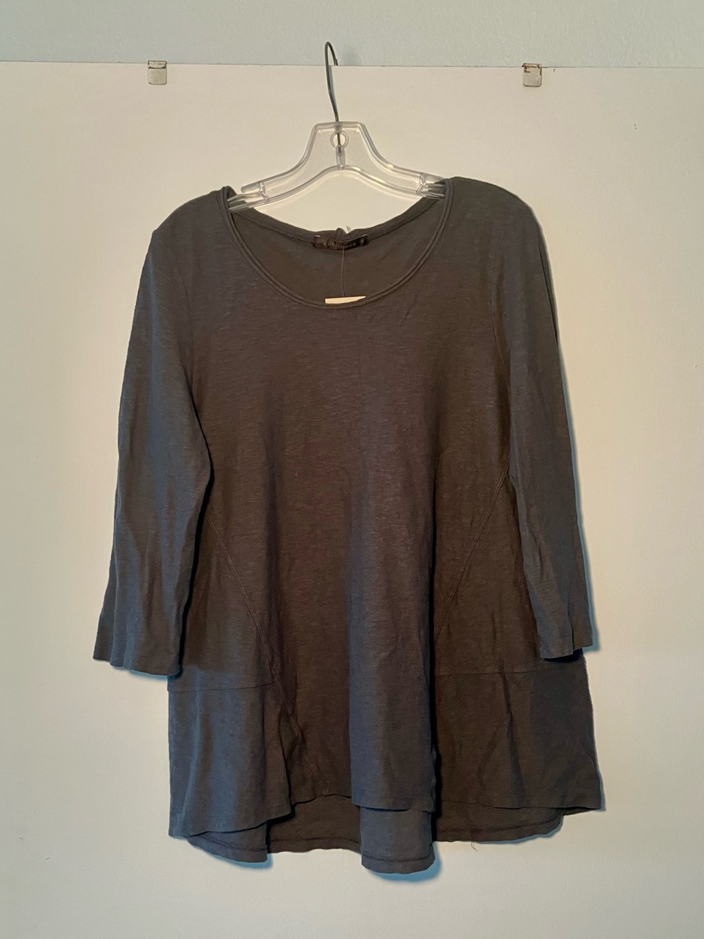 cut loose Charcoal Layered 3/4-Sleeve Tunic Top